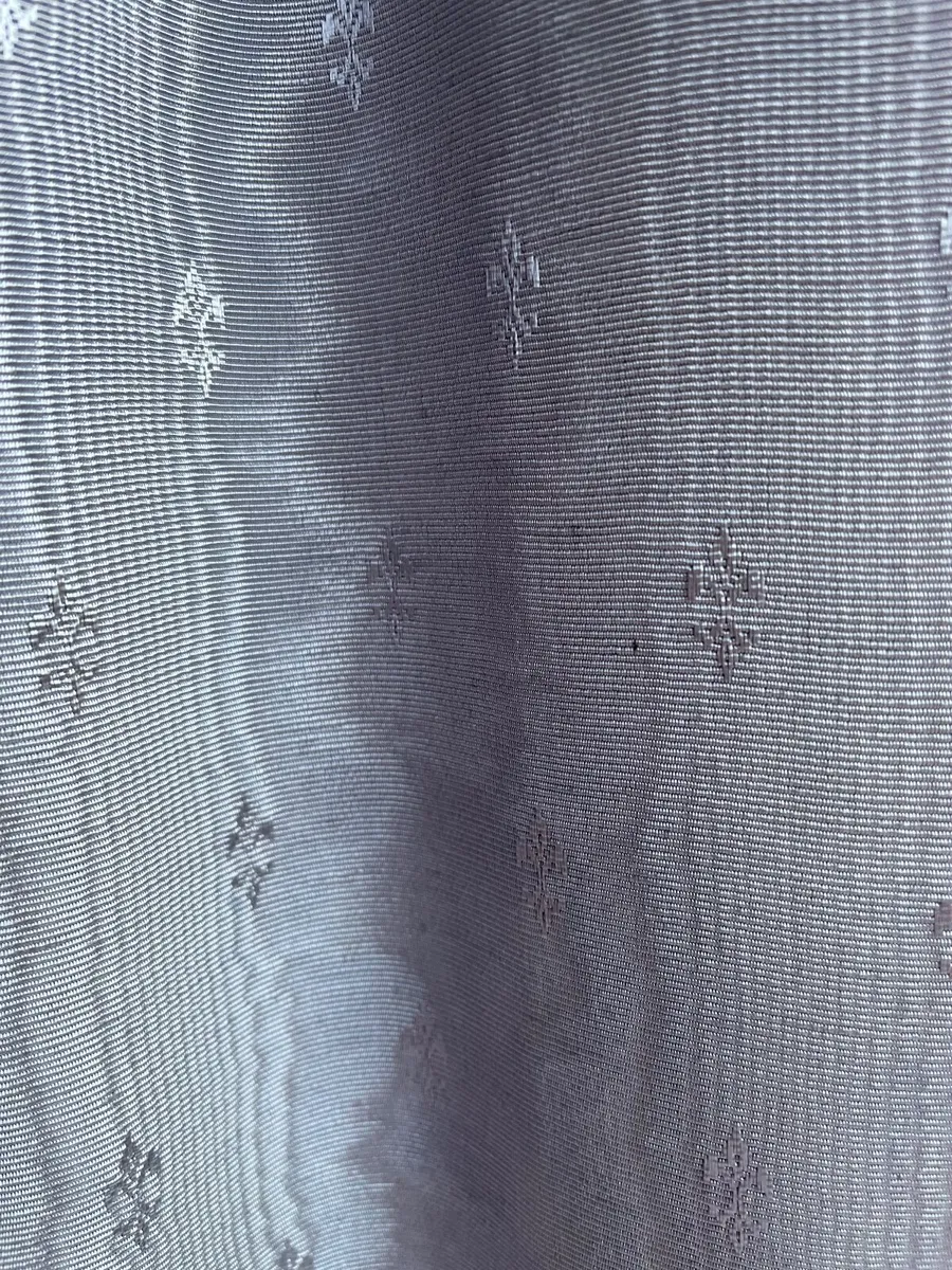 Curtains - Image 3