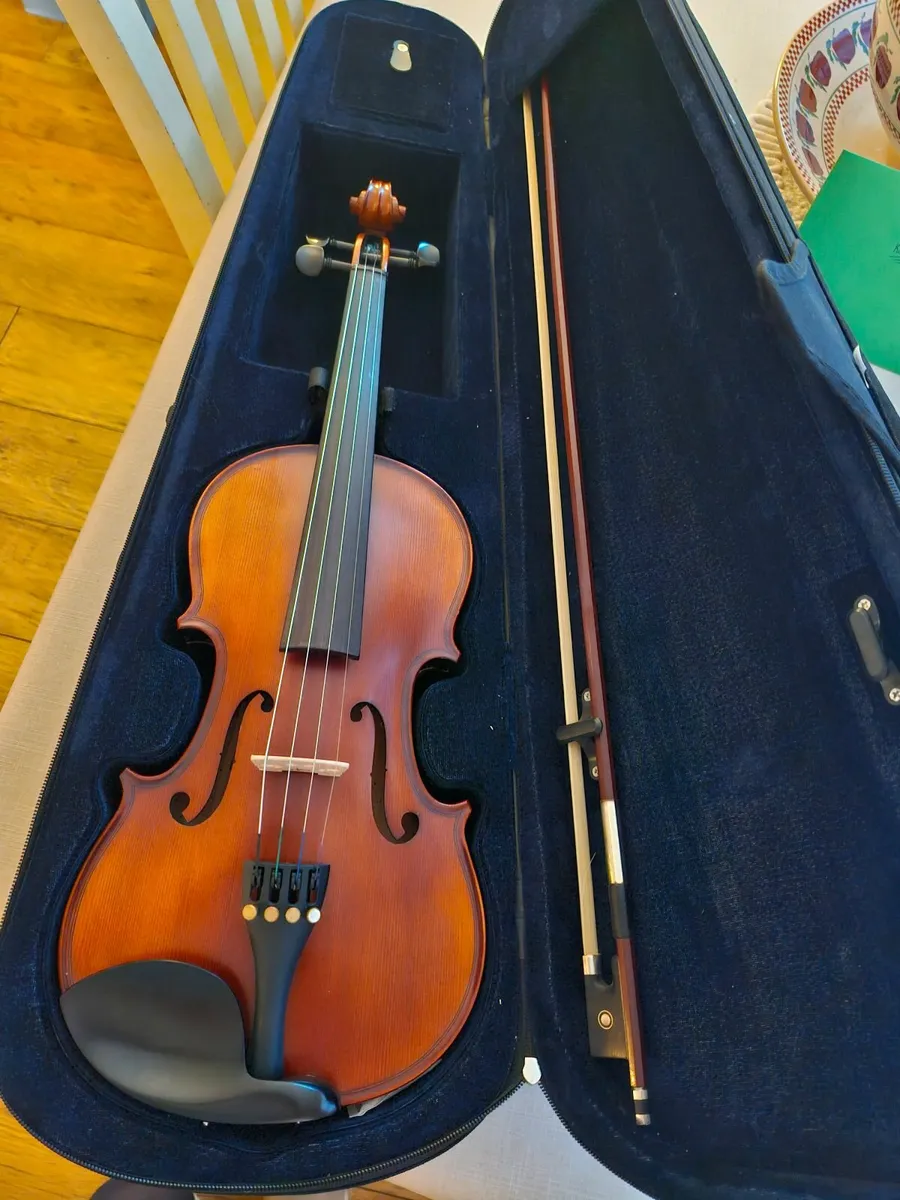 Fiddle 4/4 - Image 1