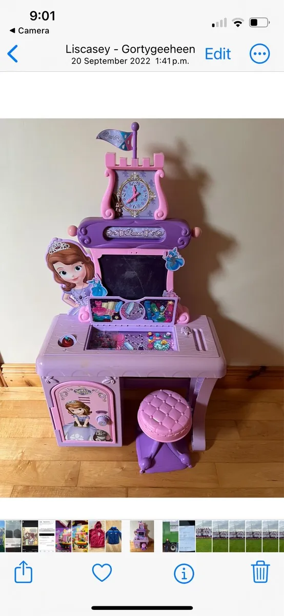 Sofia the First Table