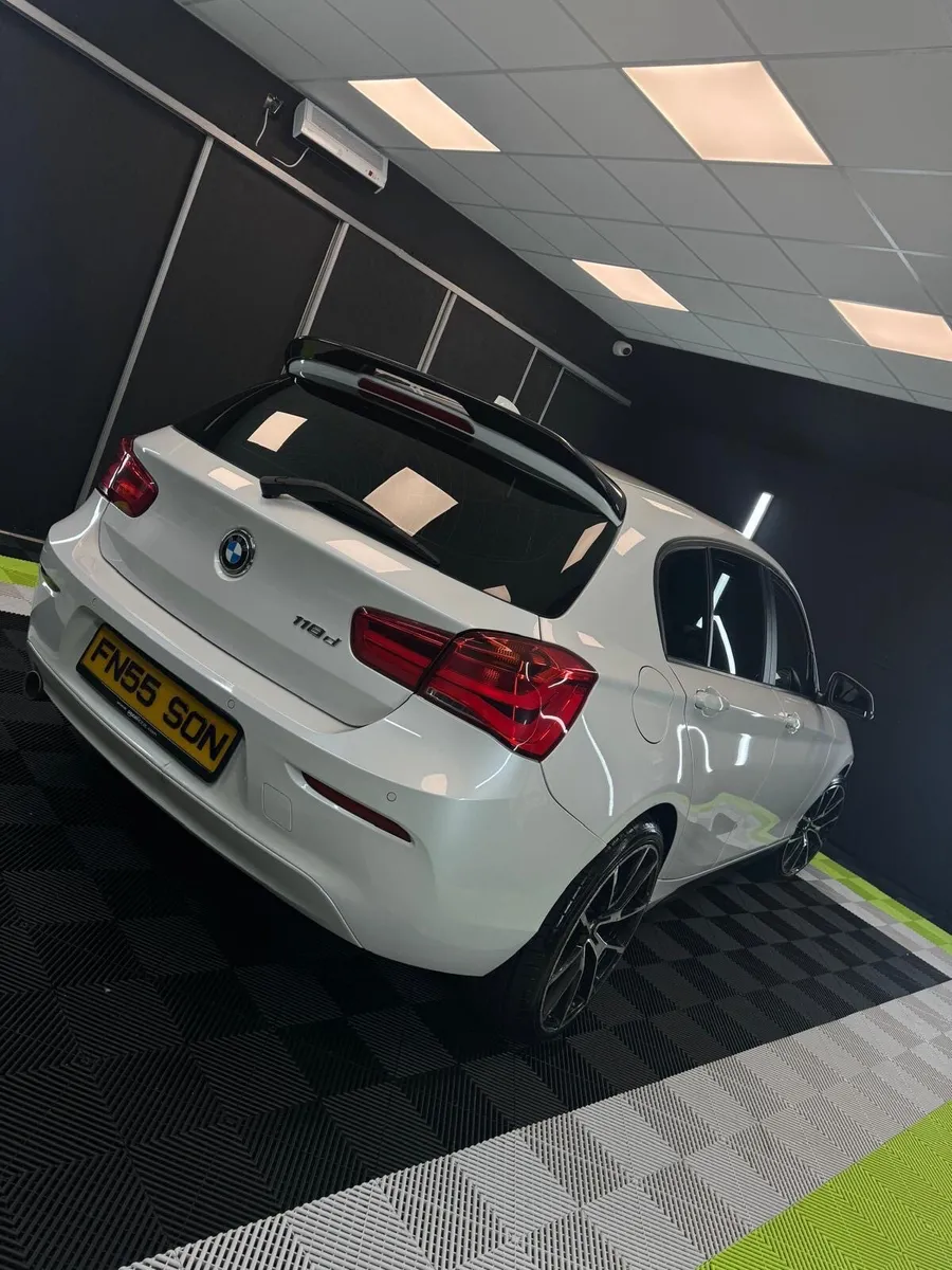 BMW - Image 2