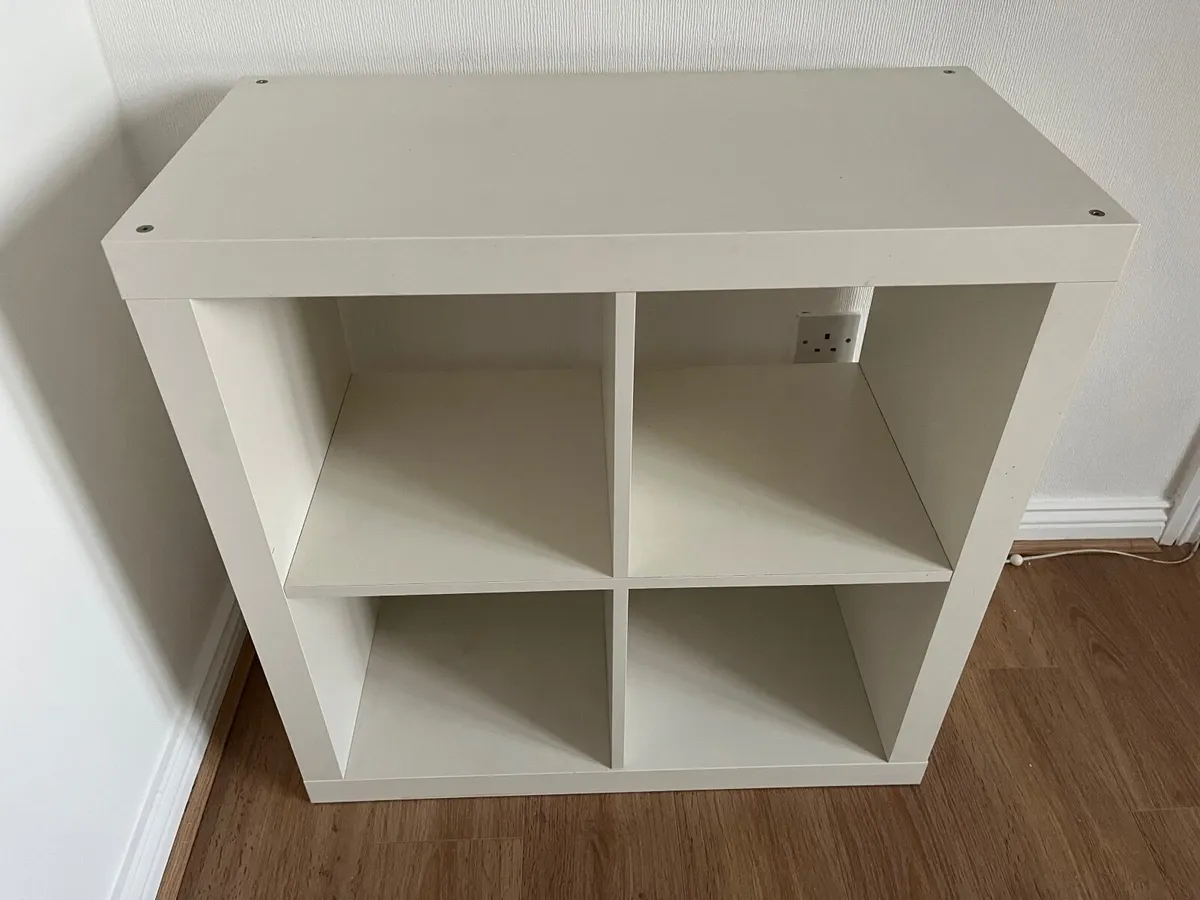 Shelving unit white