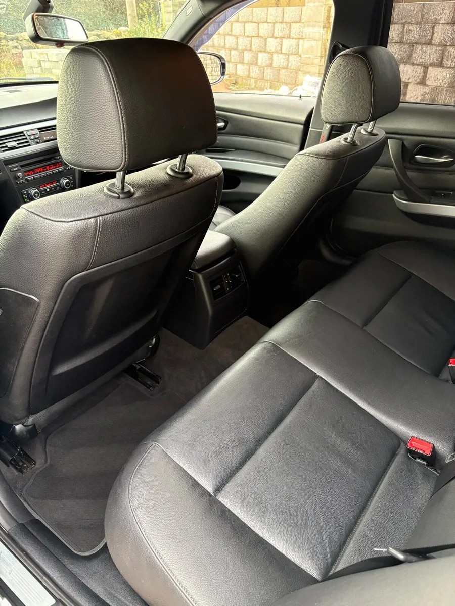 Bmw 318D msport - Image 4