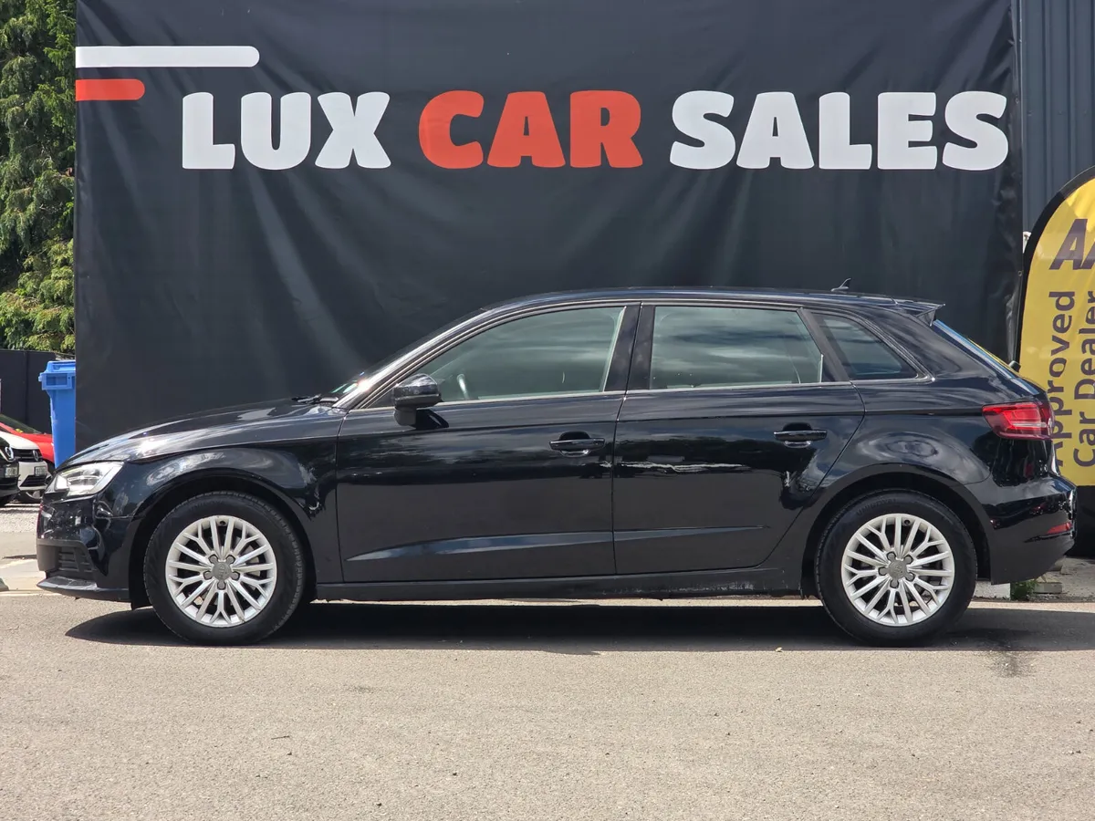 2016 Audi A3 1.6 TDI SE TECHNIK // NCT TILL 09/26 - Image 3