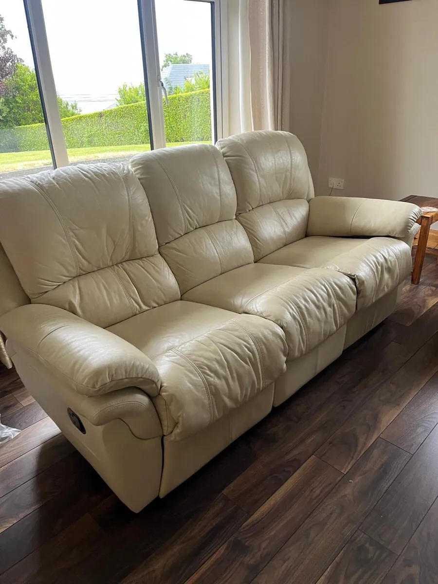 Suite of Furniture - Image 1