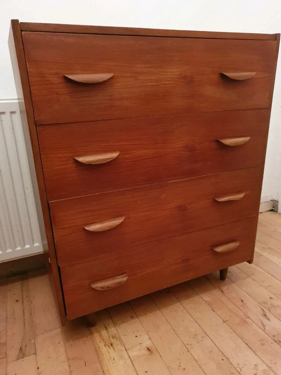 Mid century teak chest of drawers - Image 1