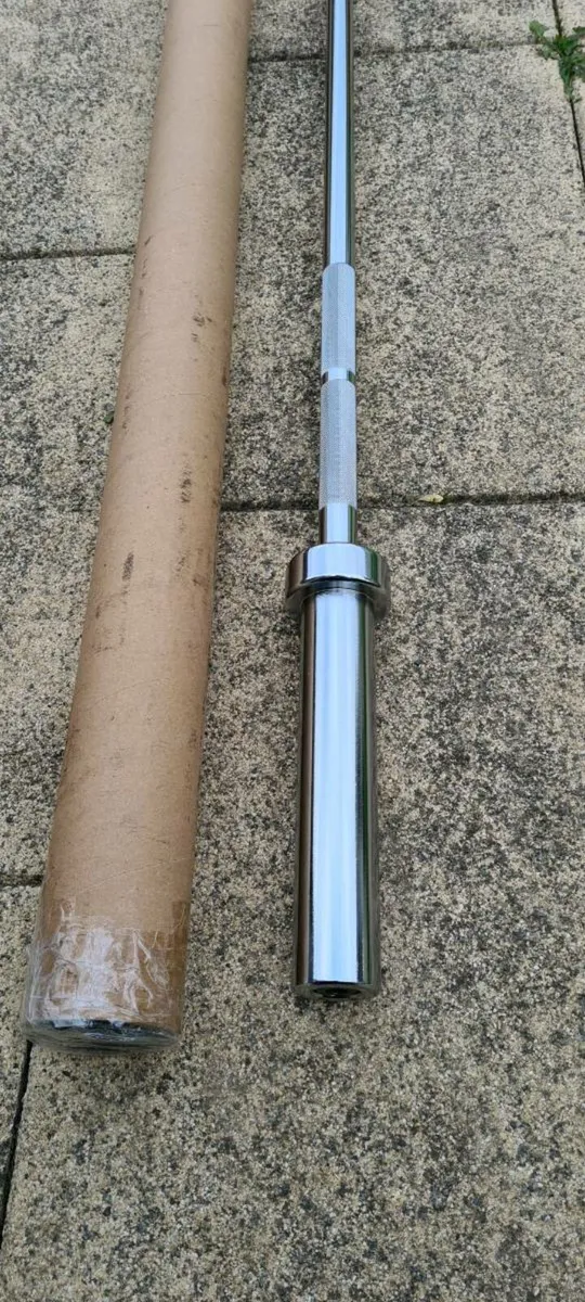 Brand new 6 foot Olympic weight lifting bar - Image 3