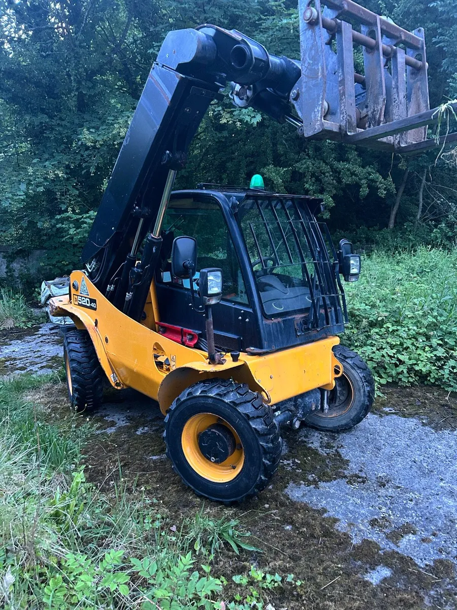 Jcb 520-40 - Image 3