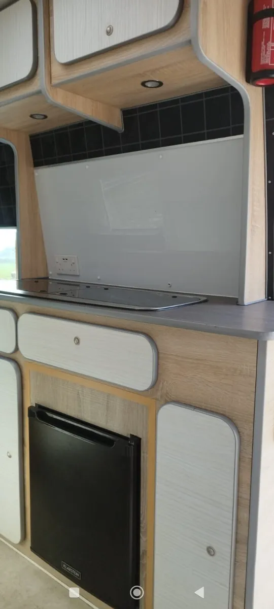 Campervan - Image 4