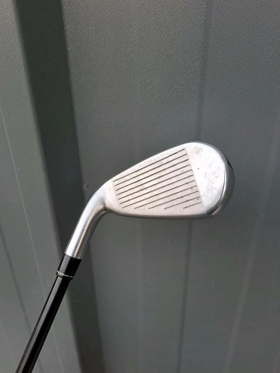 Taylormade Sim DHY 2 Iron - Image 2