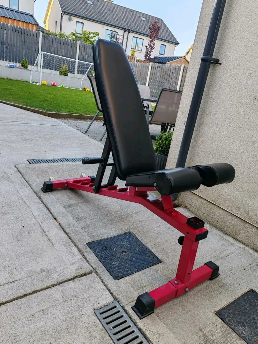 GYM BUNDLE, SQUAT RACK, BENCH, WEIGHTS - Image 4