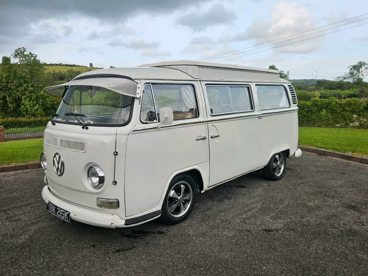 Volkswagon T2 camper van 1972 - Image 3