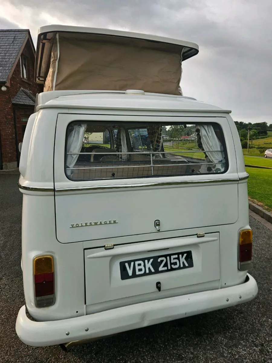 Volkswagon T2 camper van 1972 - Image 4