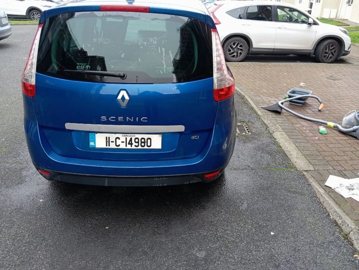 2011 Renault Grand Scenic - Image 4