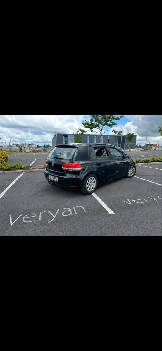 VW GOLF  6 - Image 2