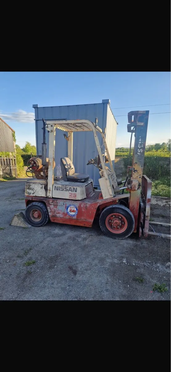 Nissan Forklift - Image 1