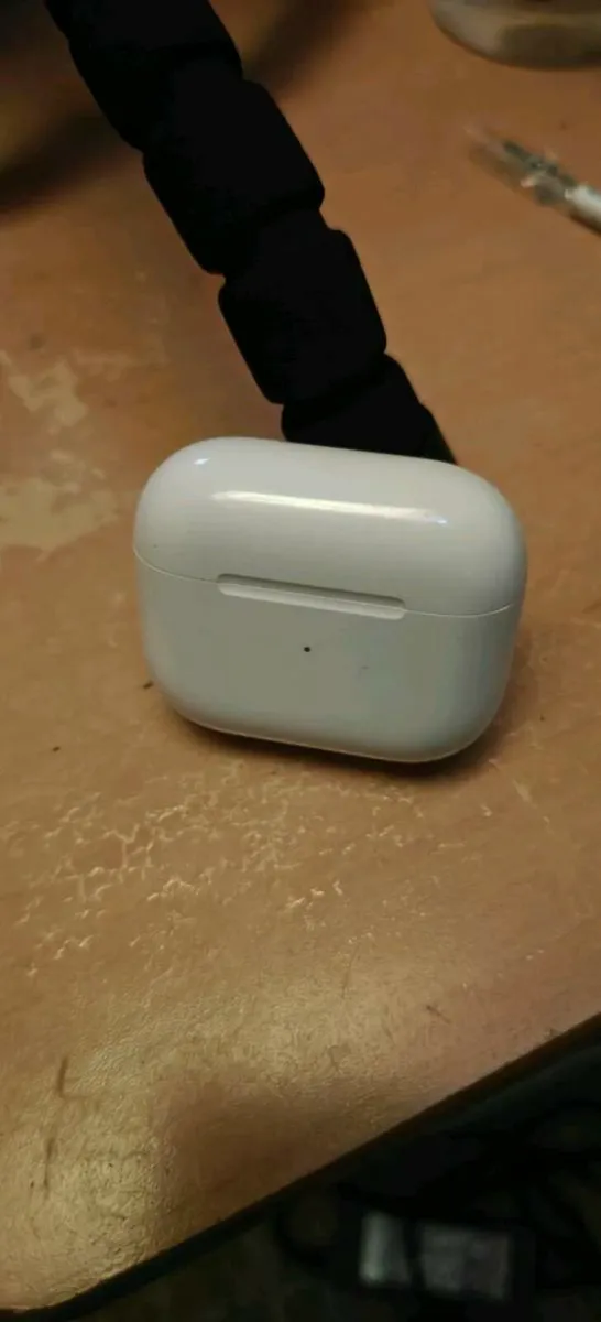 Airpods 3gen Charging case, original - Image 3