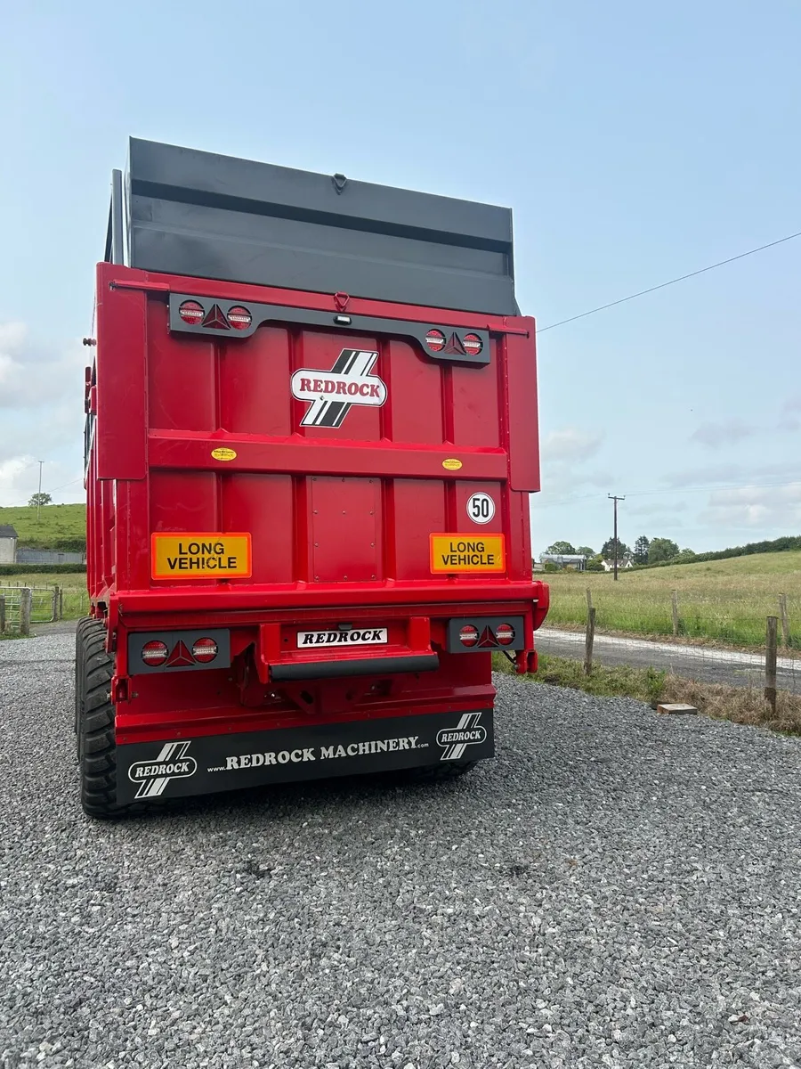 25 ft  red rock silage trailer - Image 3
