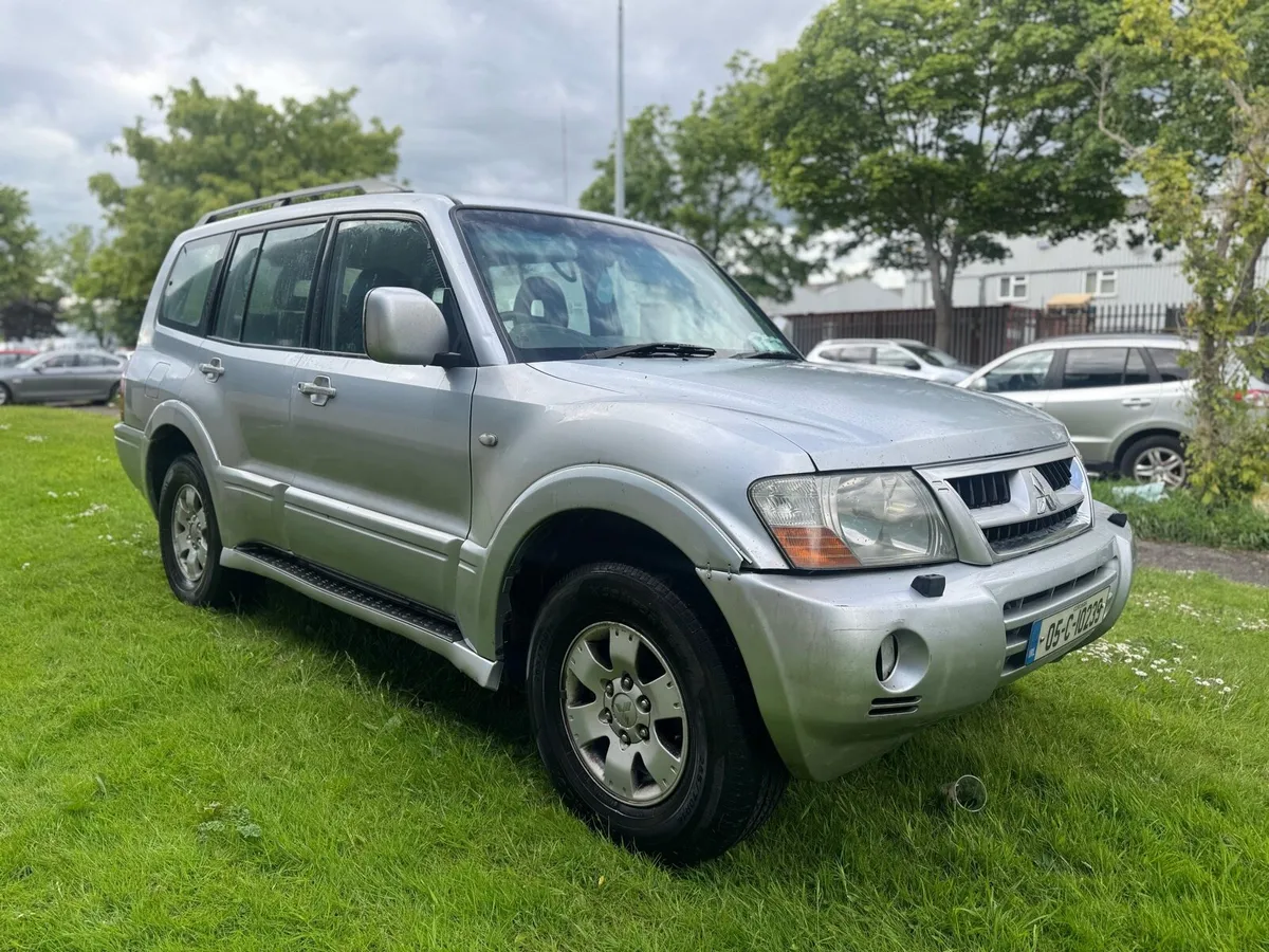 Mitsubishi Shogun 3.2 Auto 4WD - Image 1