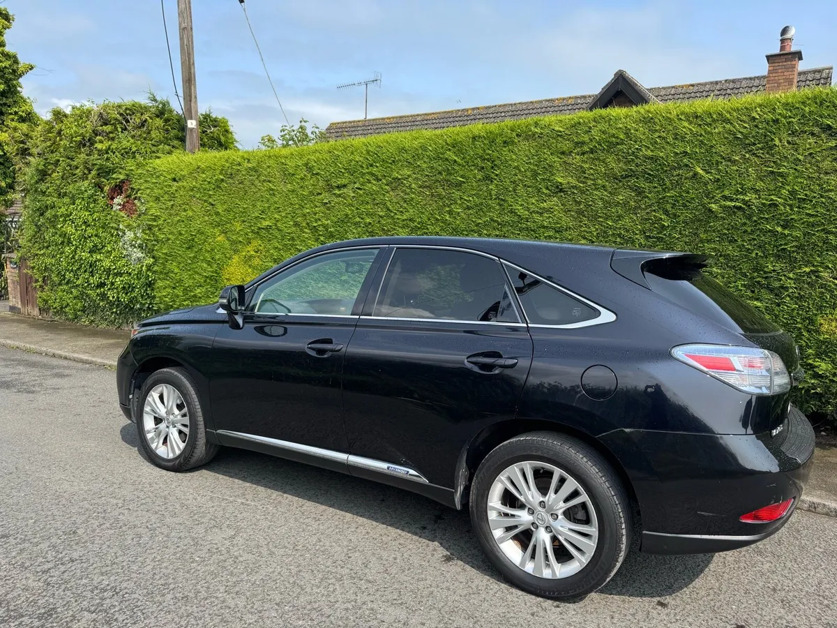 Lexus 450h NCT 2/26 - Image 4