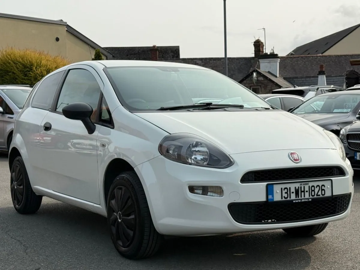 Fiat Punto 1.2 POP 69bhp 3DR  low Kms - Image 3