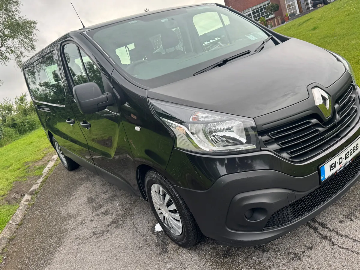 Renault Trafic 2019 - Image 4