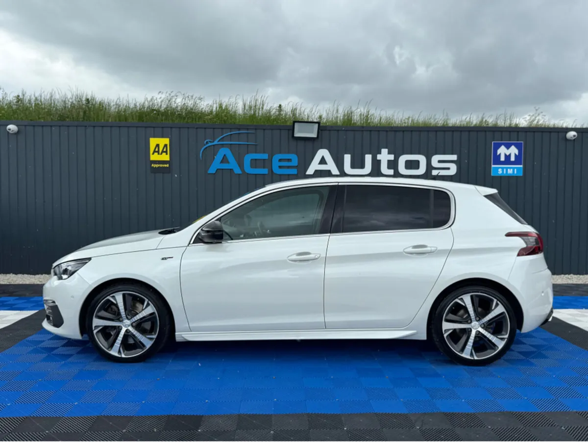 Peugeot 308 ** DEPOSIT TAKEN ** GT-LINE - 2.0L DIE - Image 4