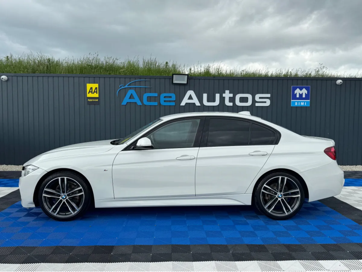 BMW 3-Series **DEPOSIT TAKEN** M-SPORT SHADOW EDT - Image 4