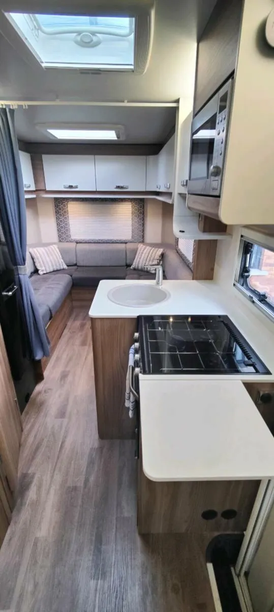 Swift Escape 674, Fiat Ducato Multijet - Image 4