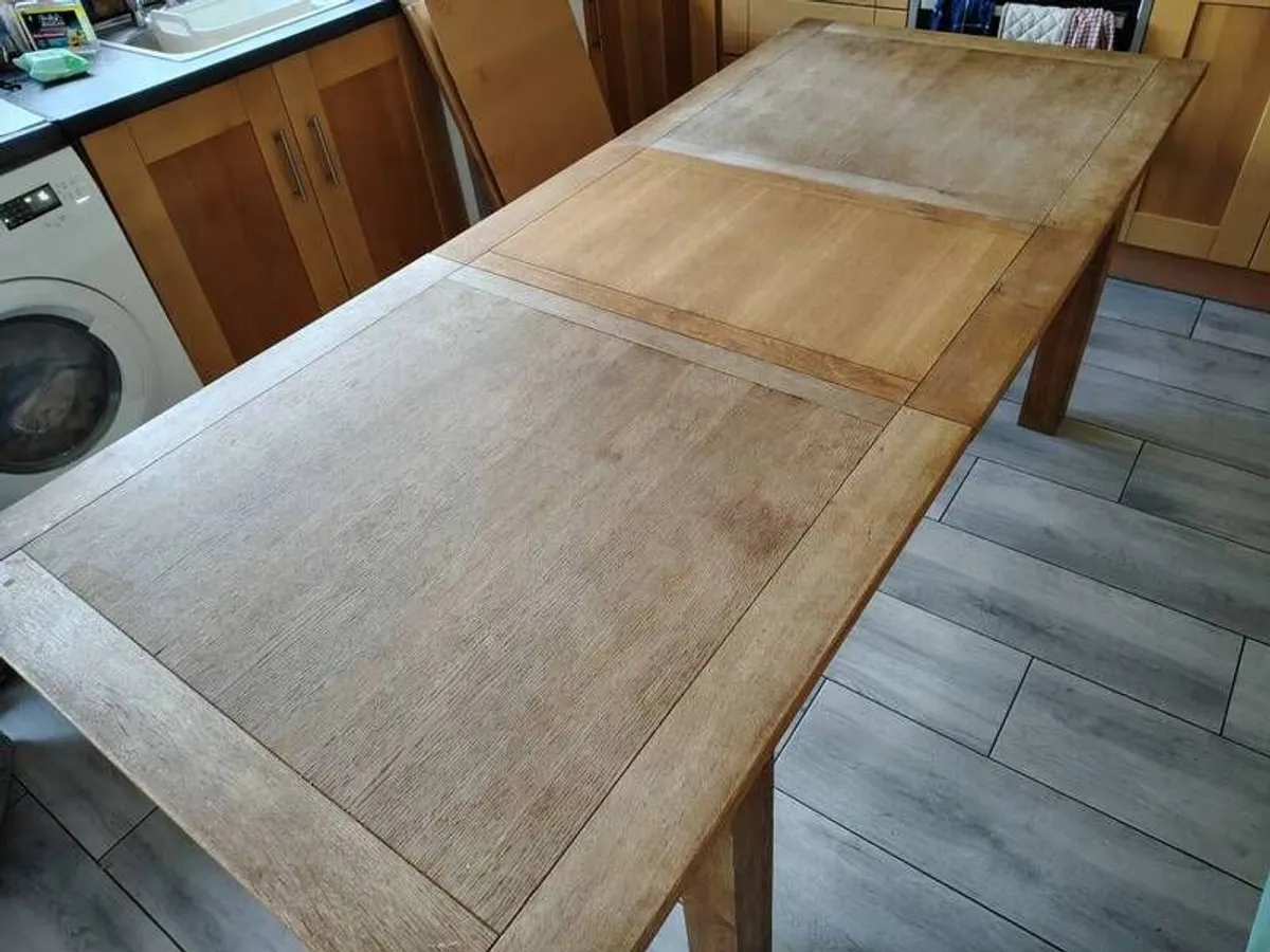 Dining Table seats 6/8 - Image 3