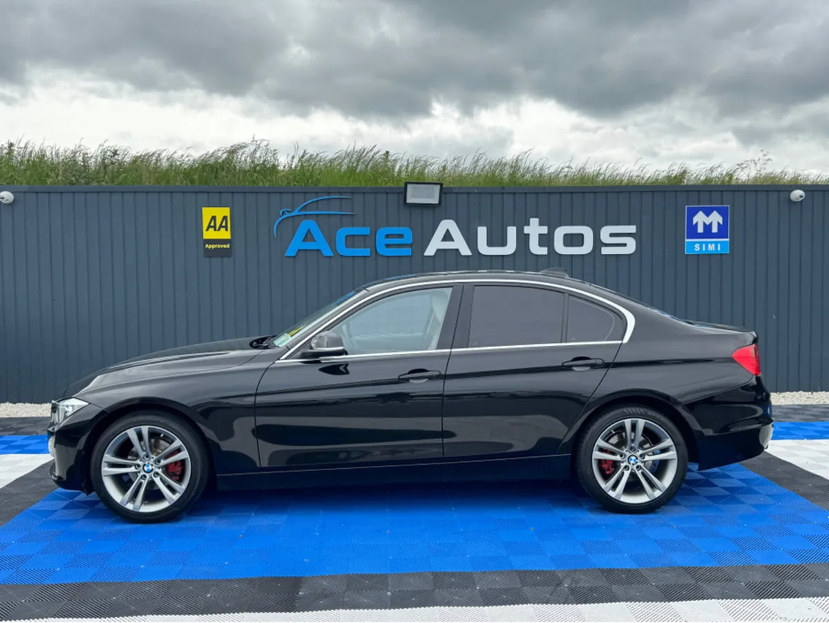 BMW 3-Series SPORT 2.0L DIESEL - MANUAL - 12M WARR - Image 4