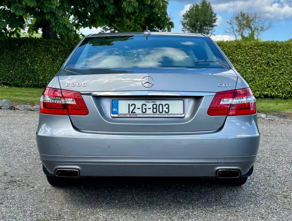 12 Mercedes Benz E200 Avantgarde Auto New NCT - Image 2