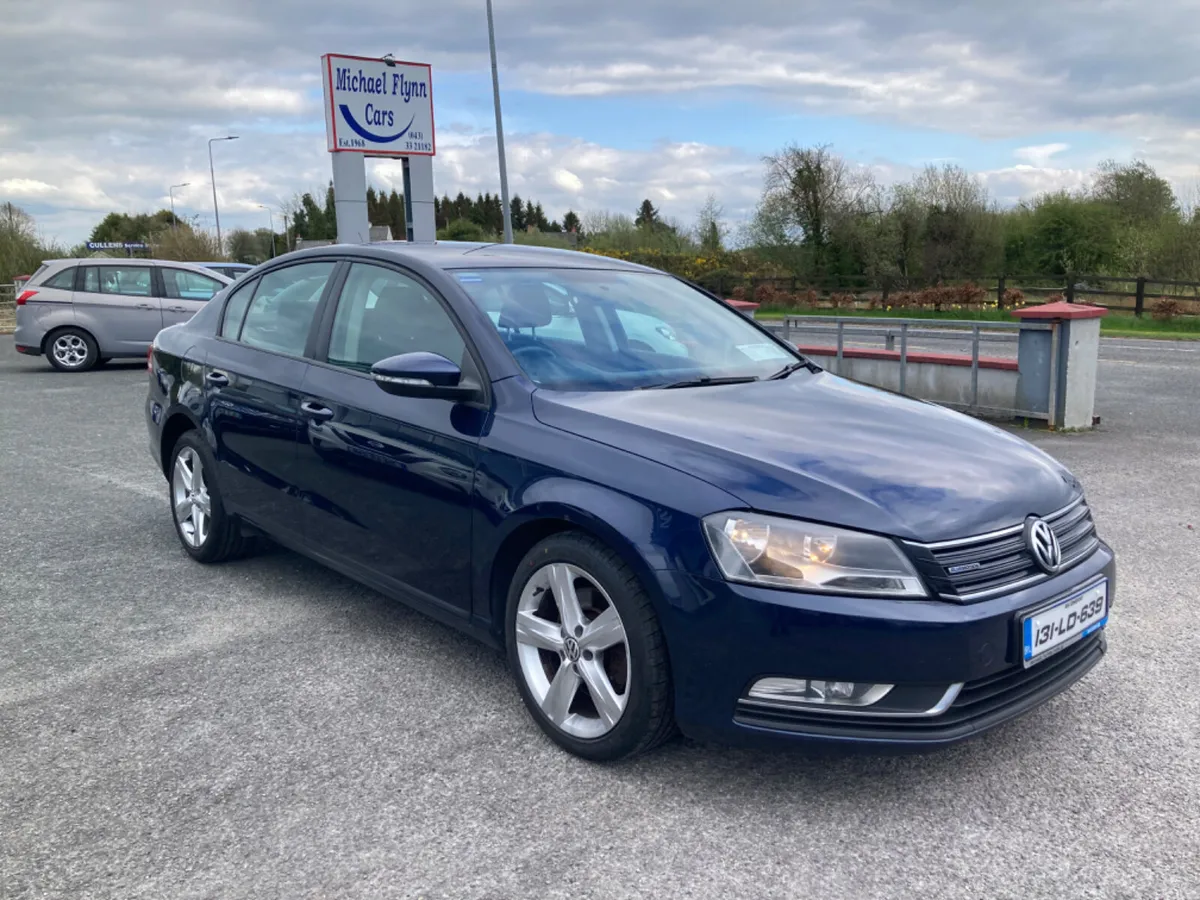 Volkswagen Passat 1.6TDi Bluemotion FSH 2013 - Image 3