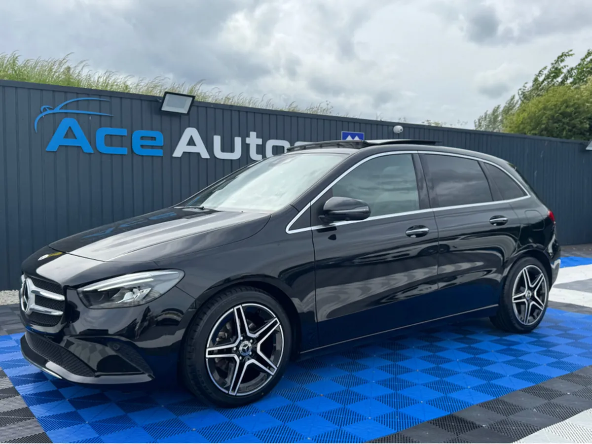 Mercedes-Benz B-Class AMG LINE - 2.0L DIESEL - AUT - Image 3