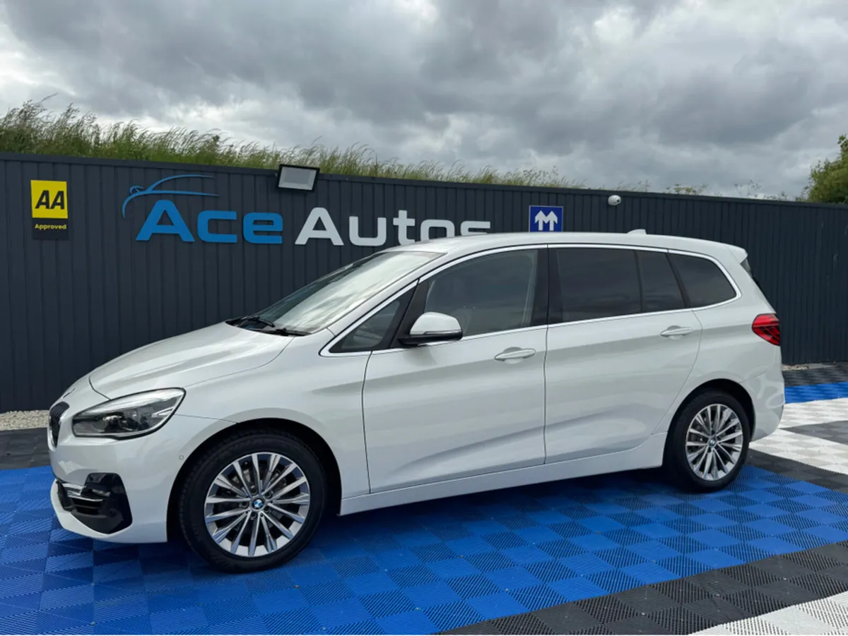 BMW 2-Series LUXURY - 1.5L PETROL - AUTO - 7 SEATS - Image 3