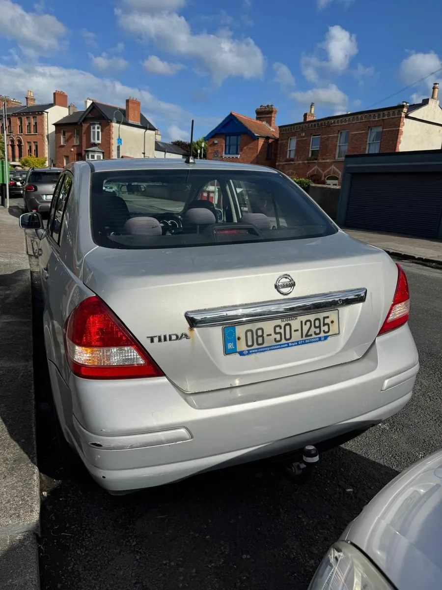 Nissan Tiida 2008 - Image 1