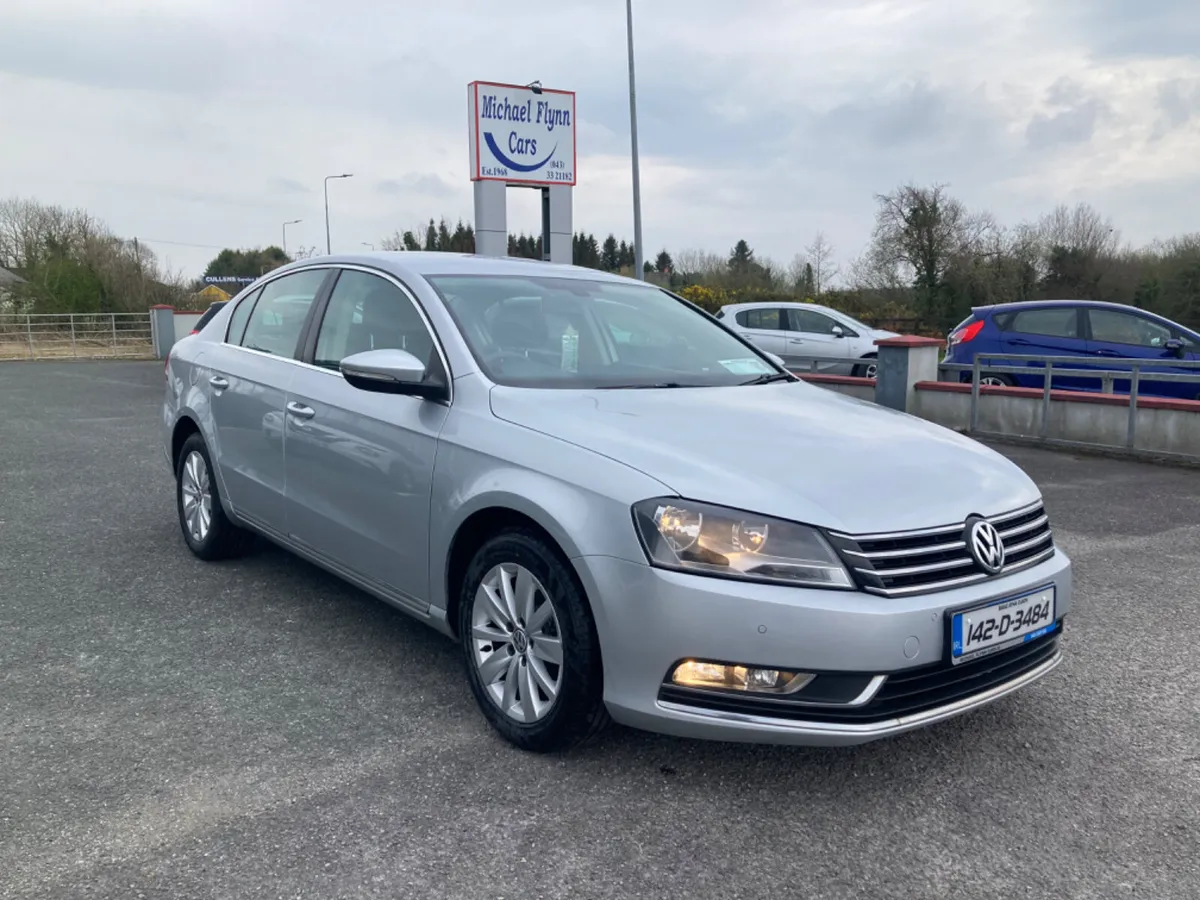 Volkswagen Passat 1.6 TDi C/L IRISH FSH 142 - Image 3
