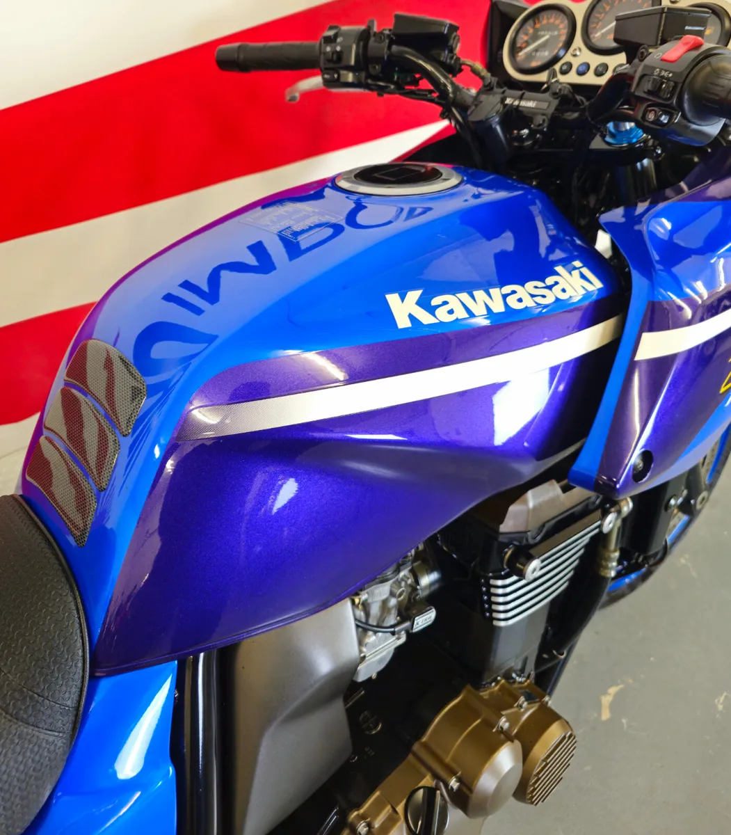 Kawasaki ZRX1200S - Image 4