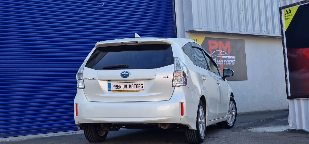 Toyota Prius 7 Seater AA Approved - Image 3