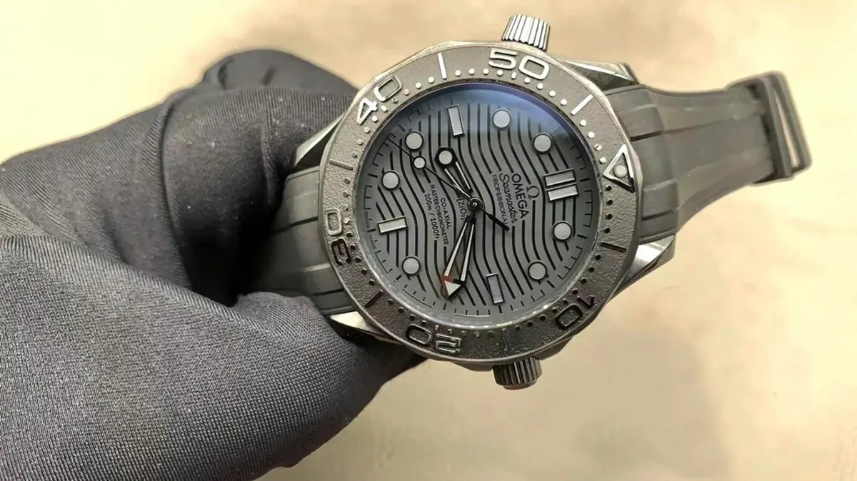 Ceramic VS Sea Master - Image 3