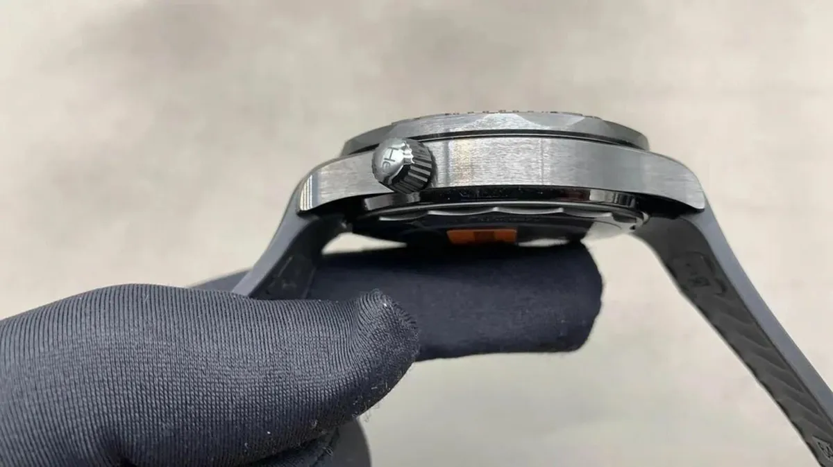 Ceramic VS Sea Master - Image 4