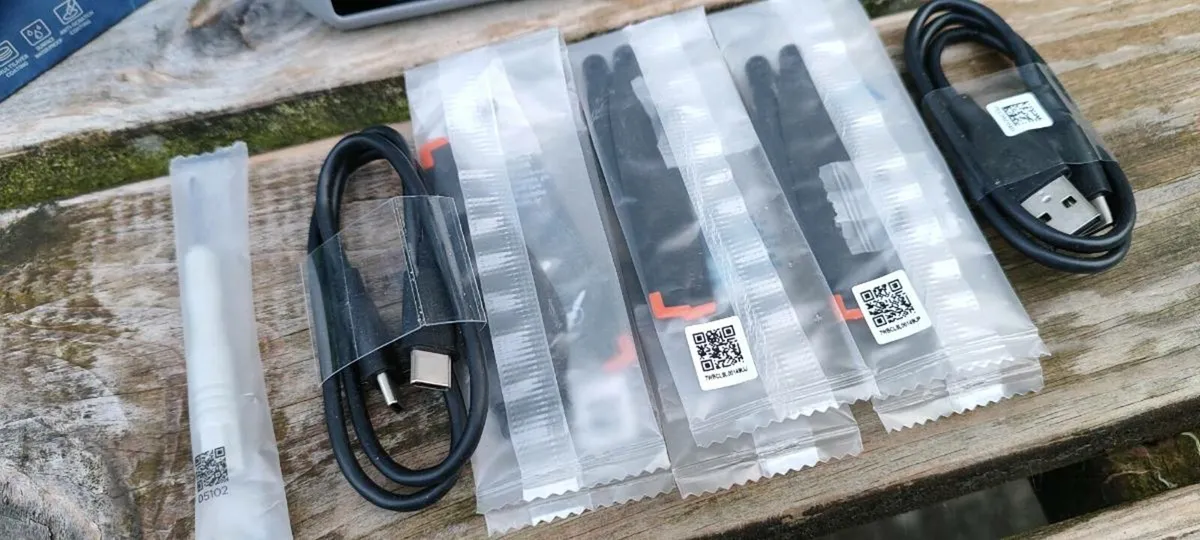 DJI Mini 4 Pro Fly More Combo RC2 - Image 2