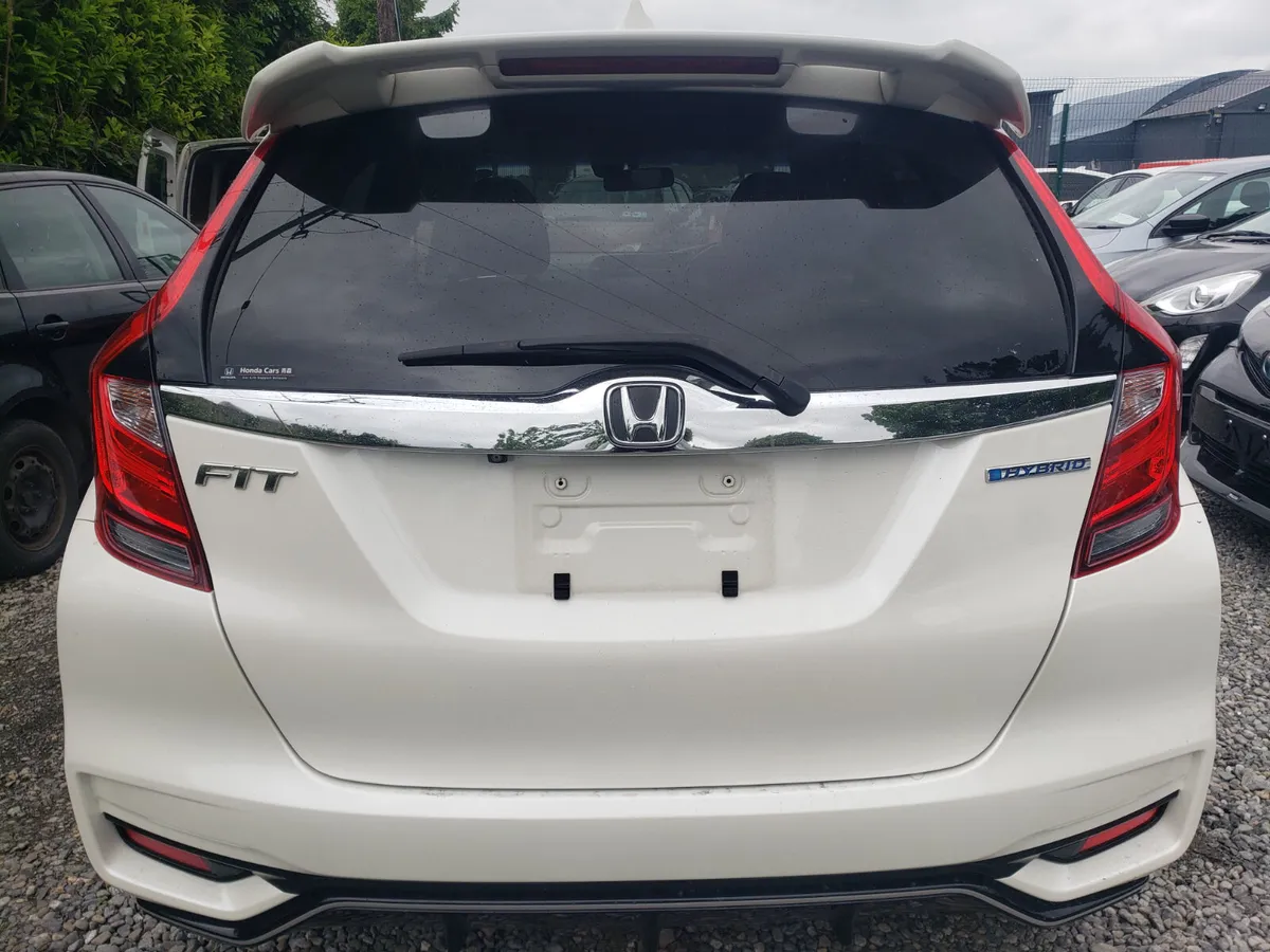 Sports Honda Fit 2018 - Image 4