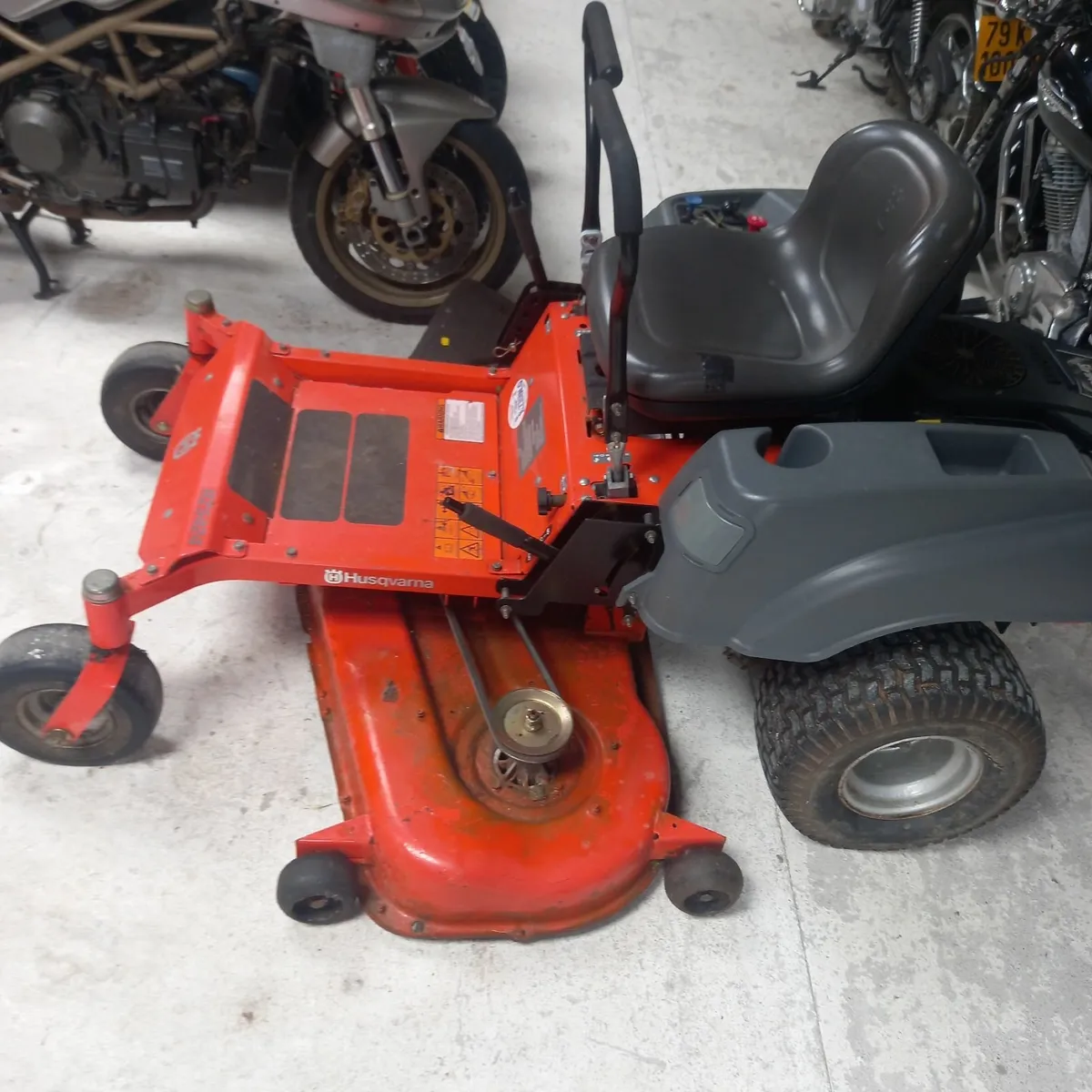 Husqvarna RZ5424 - Image 1