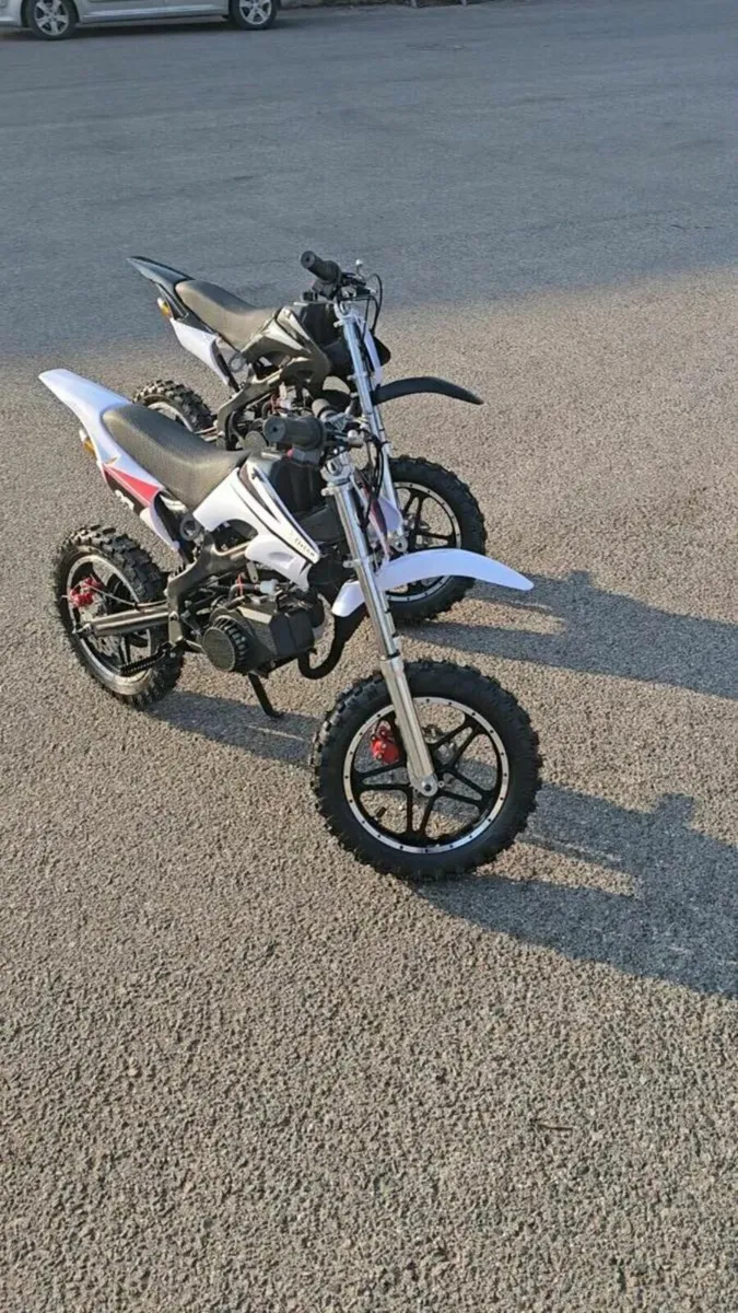 Kids dirt bike - Image 1