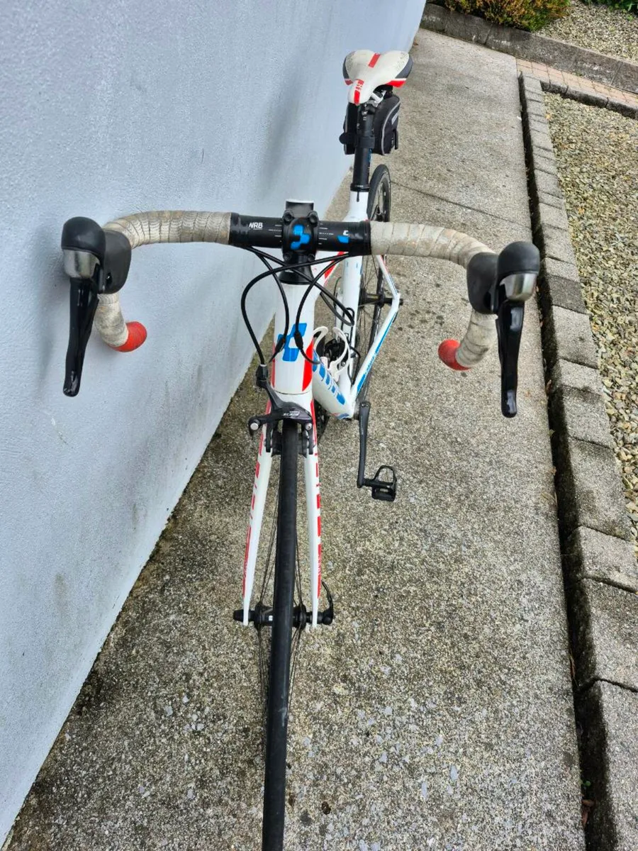 Road bike - Image 4