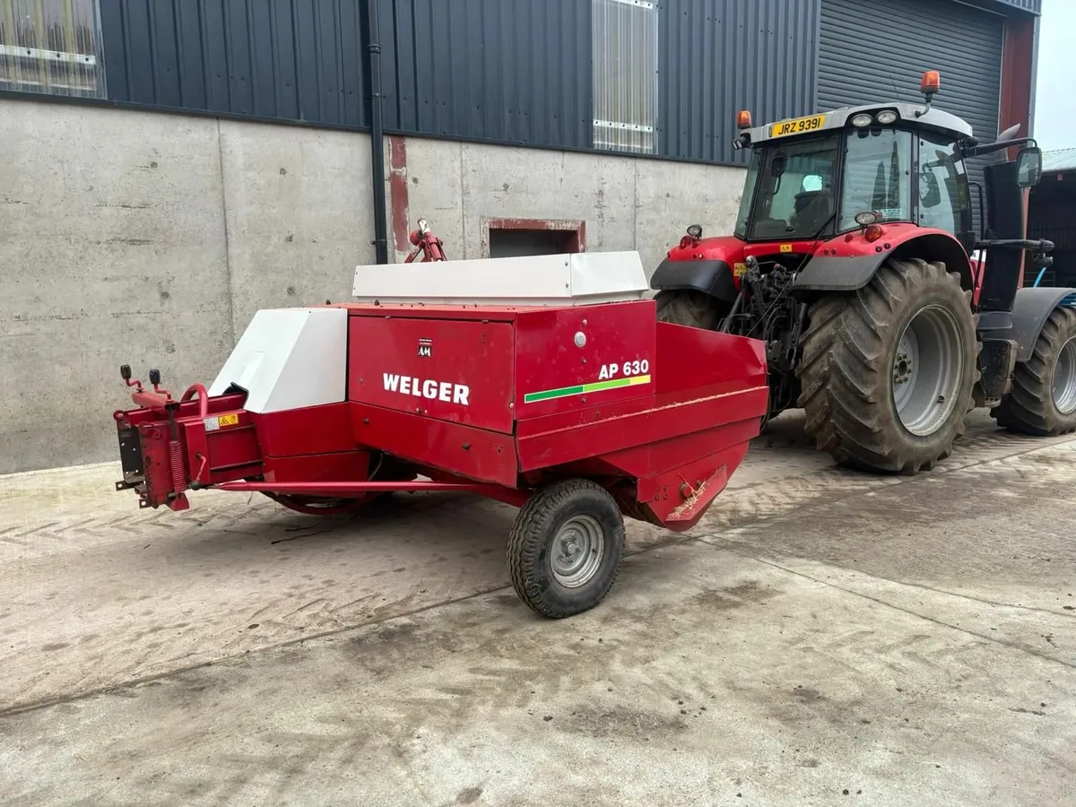 Welger AP 630 baler - Image 3