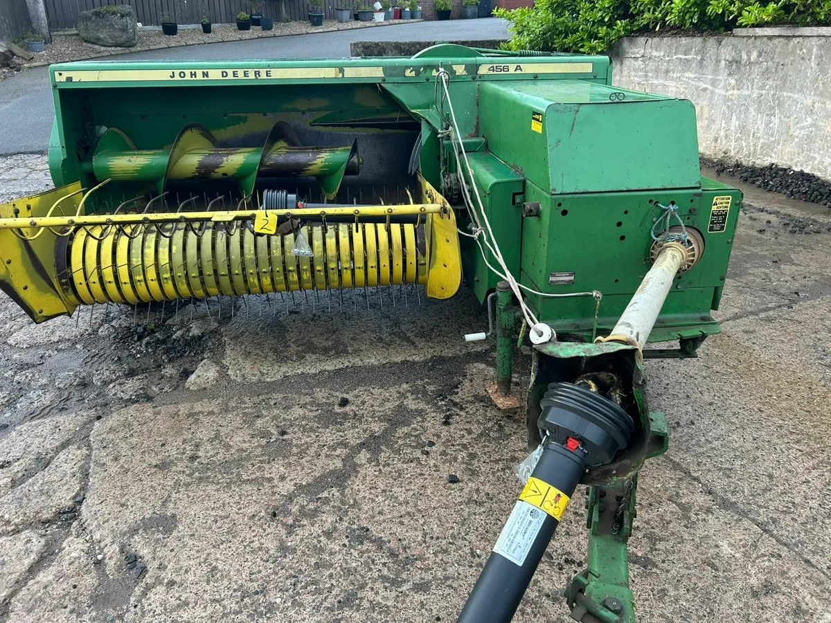 John Deere 456 A square baler - Image 2