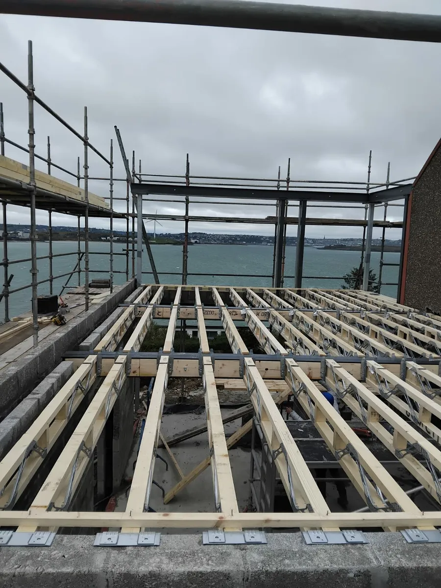 Carpentry and building contractor - Image 3