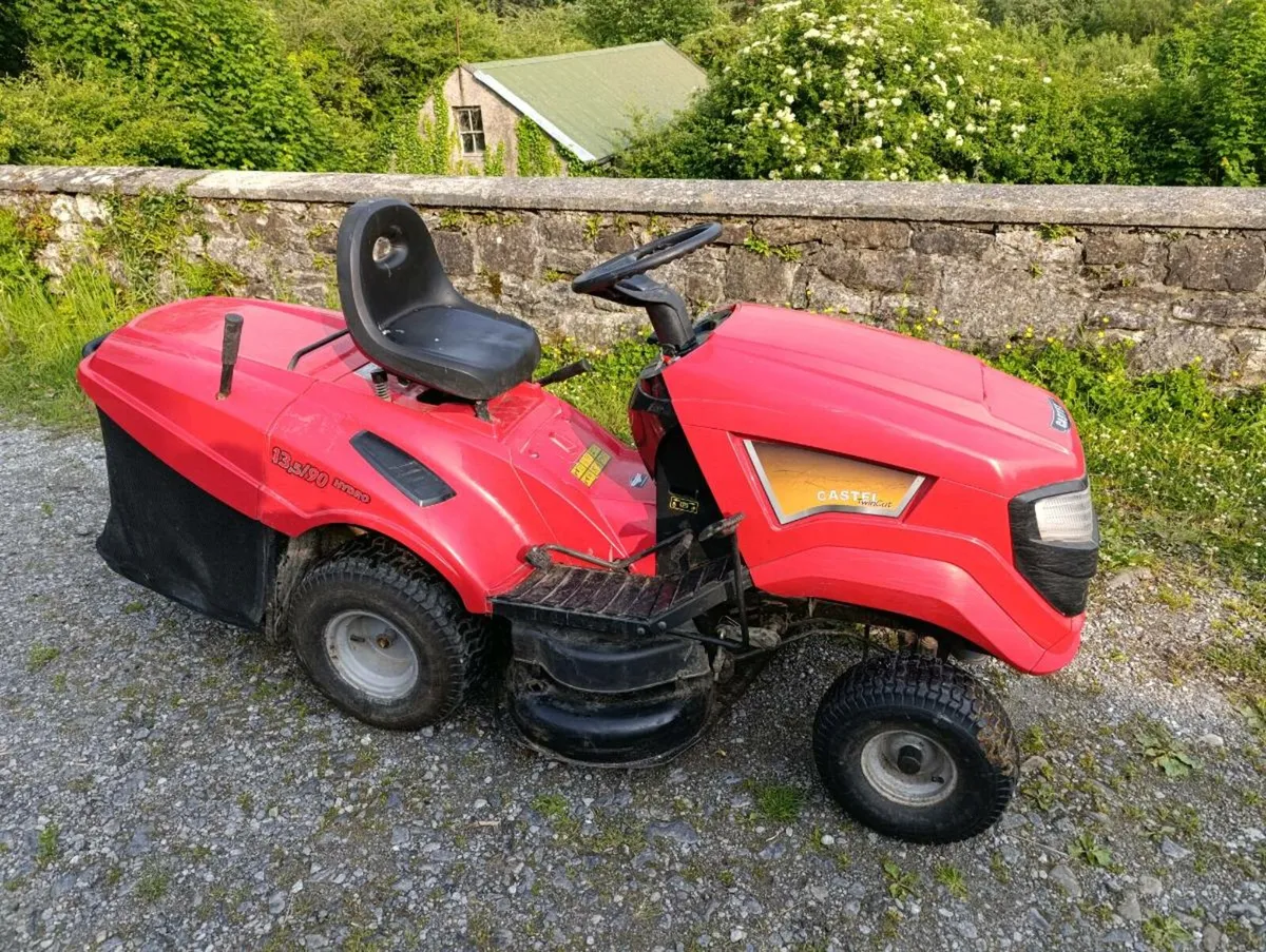 Ride on mower - Image 1