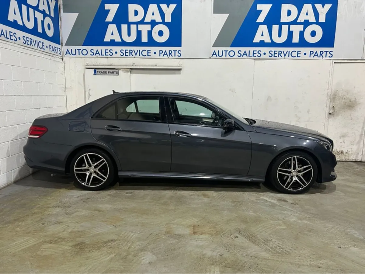 Mercedes-Benz E-Class AMG Night Edition Auto - Image 3
